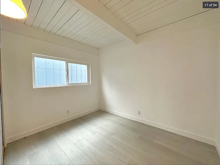 148 Ventura Ave — Photo 26