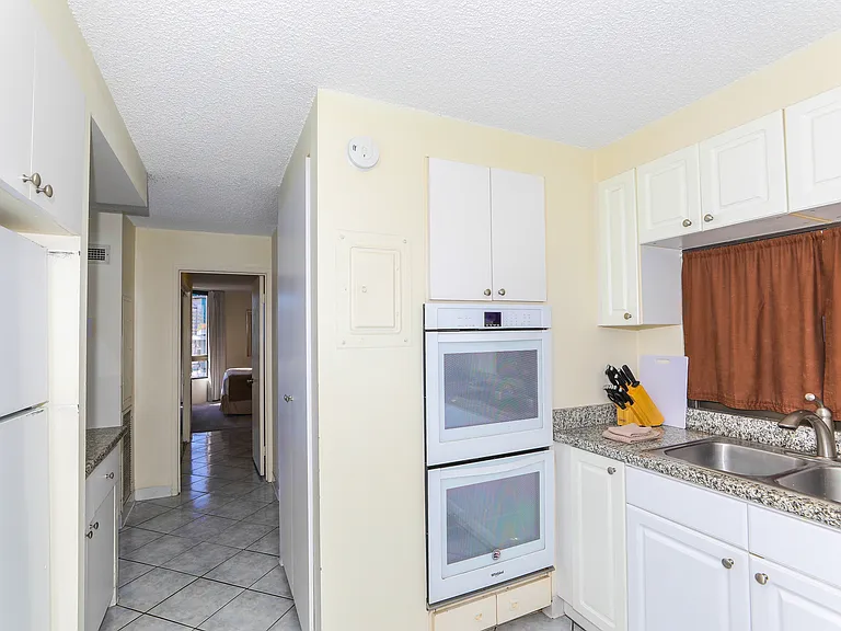 1910 Ala Moana Blvd #21B — Photo 23