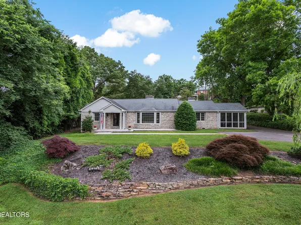 3359 Lake View Dr, Knoxville, TN 37919