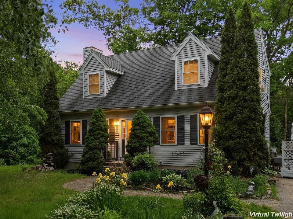 1st image of 4 Norris Farm Road