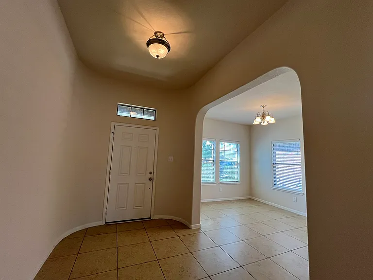 25411 Lisburn Dr — Photo 3