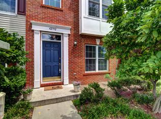 42792 Center St, Chantilly, VA 20152