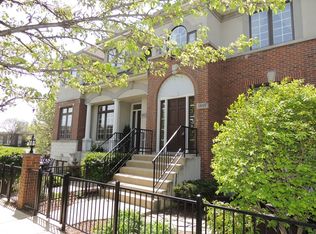 1810 Alta Vista Ct, Naperville, IL 60563