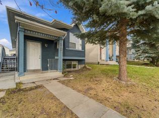 212 E Coral Springs Cir NE, Calgary, AB T3J 3P6