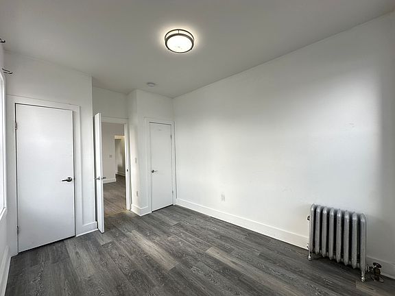 5th image of 34 Clifton Pl #42E