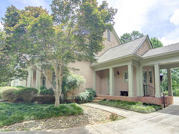 5th image of 304 Sonnet Ct