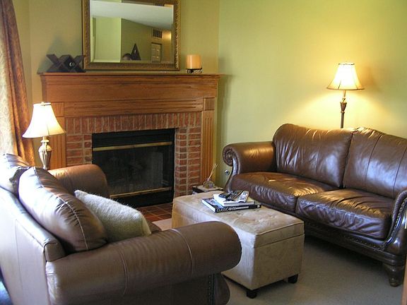 3rd image of 1302 Timberwood Ct Unit C1
