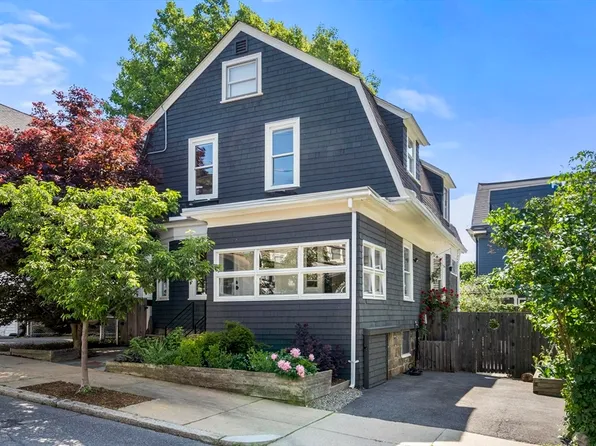 68 Cliftondale St, Roslindale, MA 02131