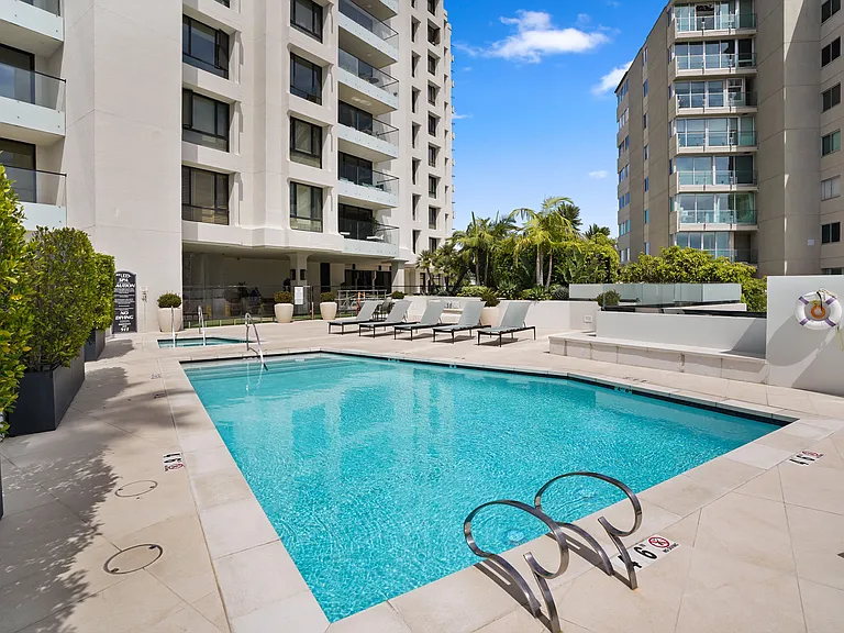 601 Lido Park Dr #8A — Photo 41