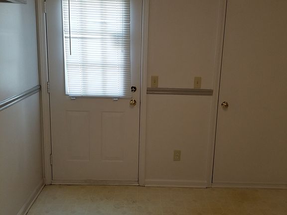 2nd image of 12706 Longmead Ave