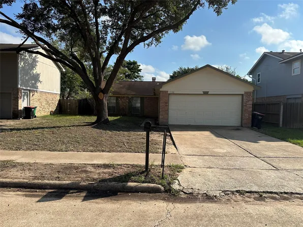 955 Grand Junction Dr, Katy, TX 77450