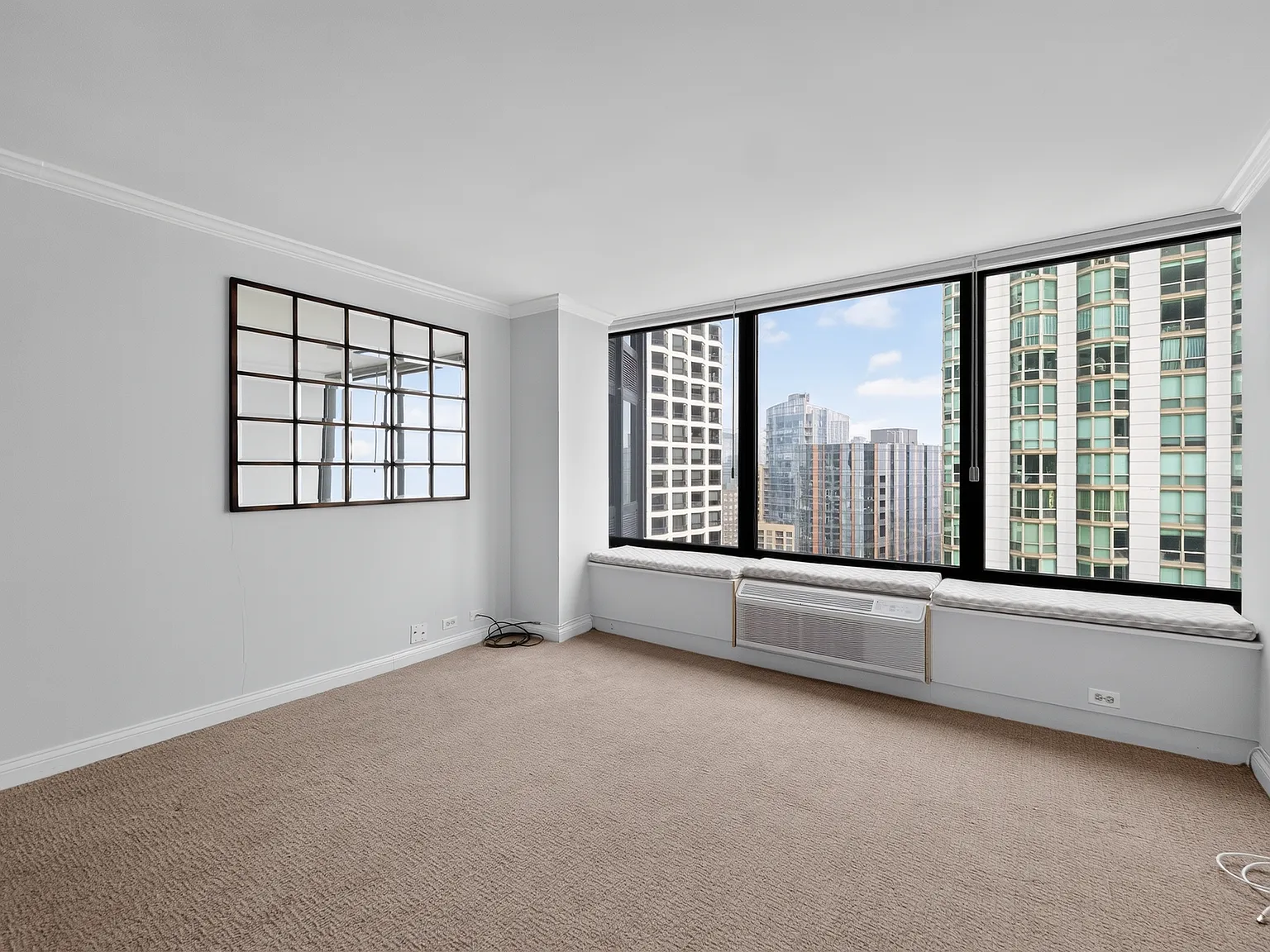 1 bed, 858 sqft, $3,140 — Photo 2
