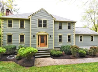 36 Hancock St, Plainville, MA 02762
