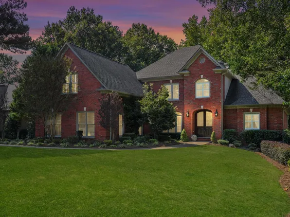 3005 Shandwick Ct, Birmingham, AL 35242