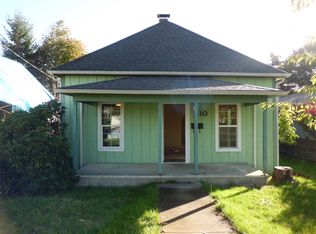 910 B St, Centralia, WA 98531