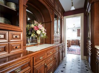 1017 Summit Ave, Saint Paul, MN 55105