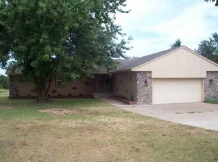 5928 Randal Dr, Spencer, OK 73084