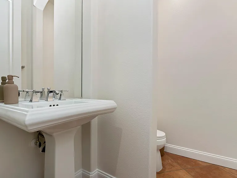 47925 Wind Spirit Dr — Photo 33