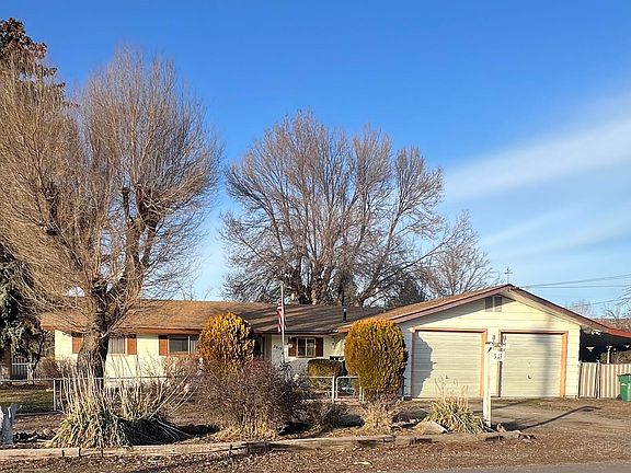 2nd image of 3519 Onyx Ave