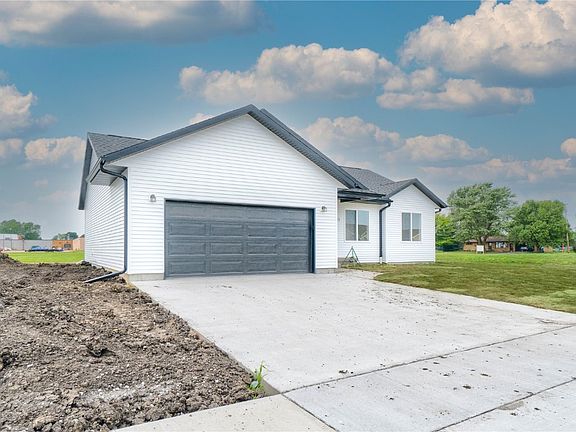 3rd image of 921 S 12th Ave
