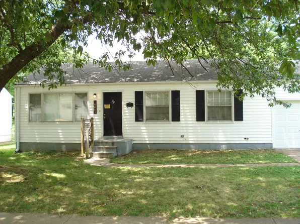 10083 Coburg Lands Dr, Saint Louis, MO 63137