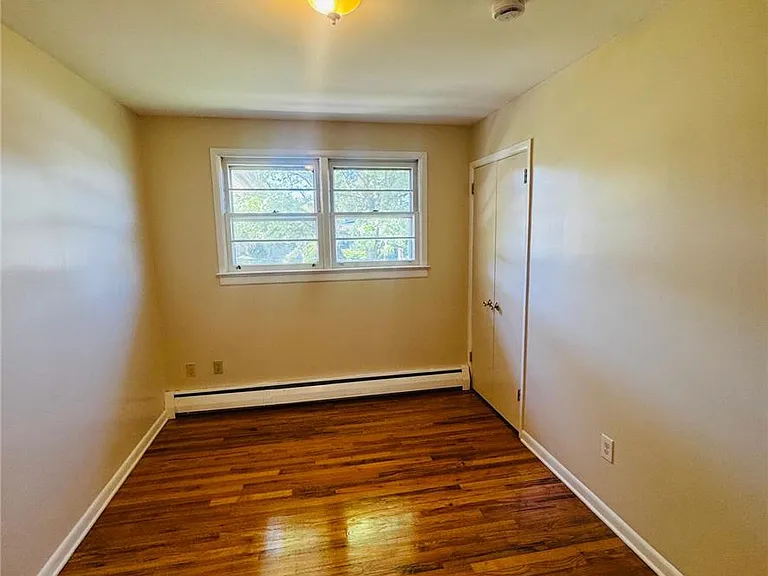 605 E Susquehanna St — Photo 20