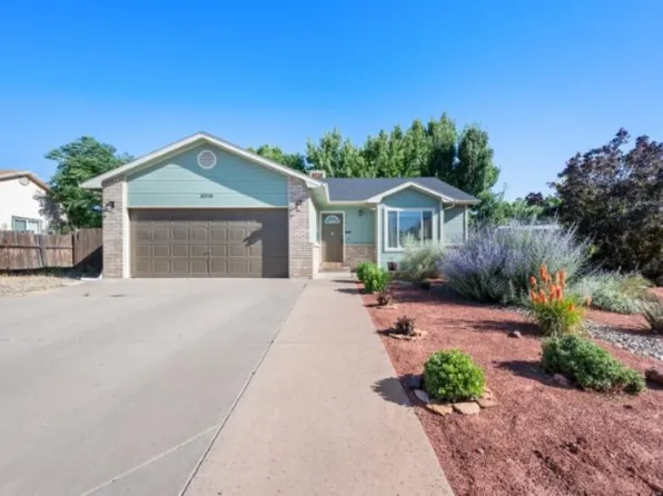 3275 1/2 S Mountain Oak Ct, Clifton, CO 81520