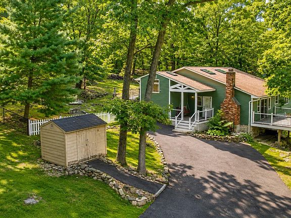 4th image of 31 Pleasant Road