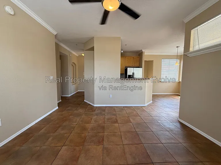 2992 N Miller Rd #217A — Photo 6