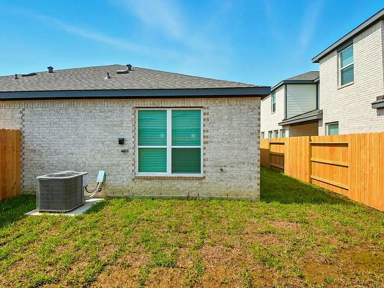 1814 N Peach Creek Dr #B — Photo 5