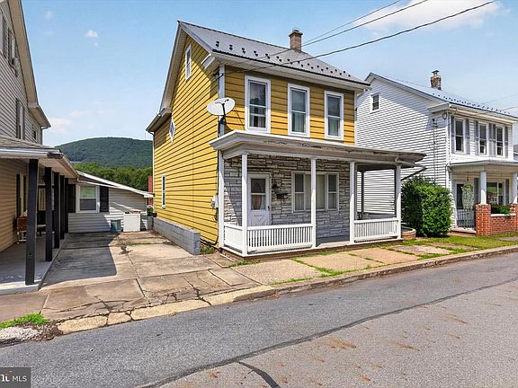 3rd image of 767 Main St