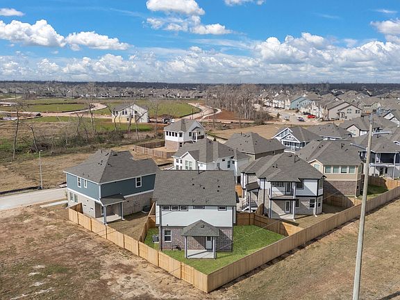 5th image of 1420 Shaded Rock Dr