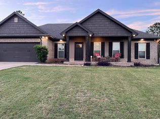 62 Mulder Cove Ln, Wetumpka, AL 36093