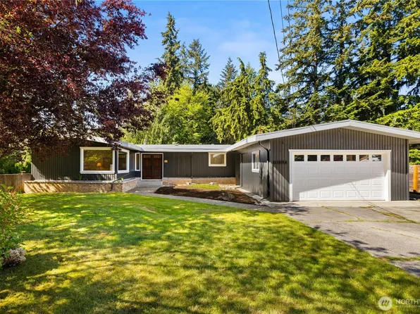 8021 181st Place SW, Edmonds, WA 98026