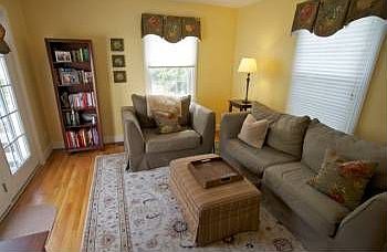 4th image of 4613 Kensington Ave