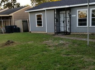 5010 Southwind St, Houston, TX 77033