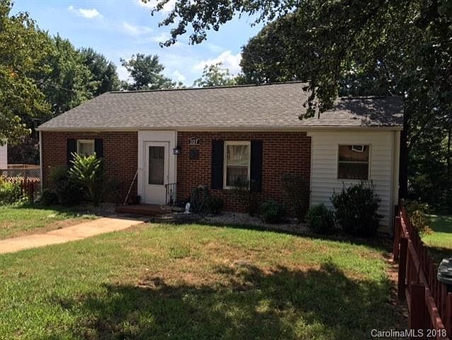 1st image of 327 Westwood Dr