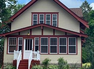 725 6th St SW, Willmar, MN 56201