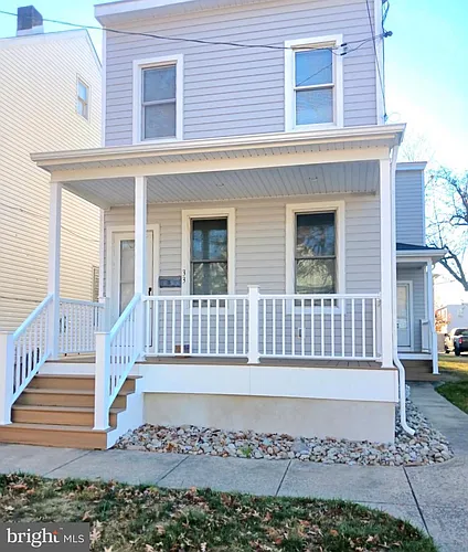 33 S Lafayette Ave Photo 1