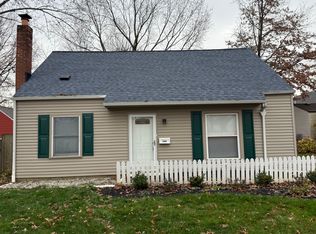 1994 Tudor St, Cuyahoga Falls, OH 44221
