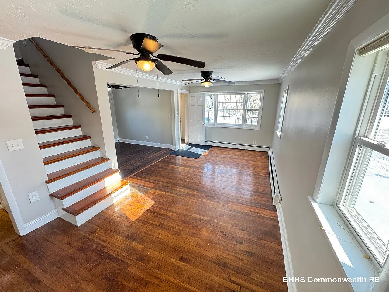 4 bed, 2.0 bath, 1380 sqft, $3,500 — Photo 1