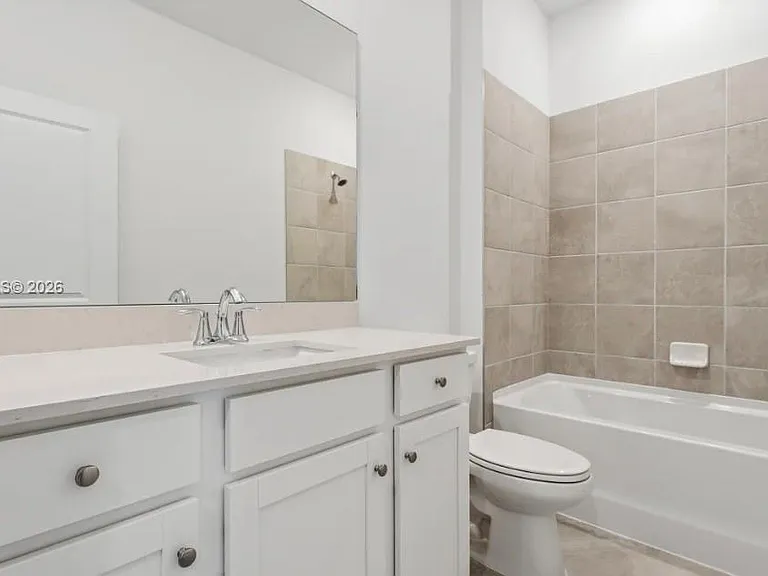 20511 Hazelnut Ct S #20511 — Photo 11