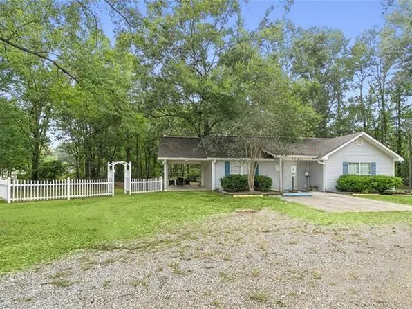 37411 Charles Anderson Rd, Pearl River, LA 70452