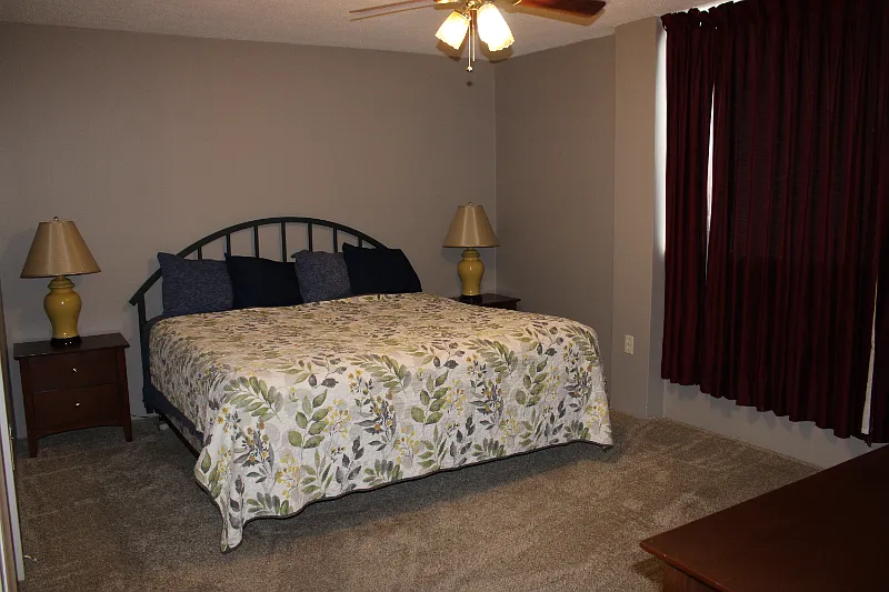 Furnished 2 Bedroom/2 Bath 5th Floor Condo — Photo 3
