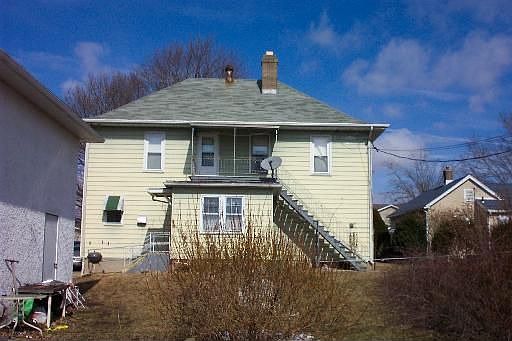 2nd image of 115 E Minnesota St