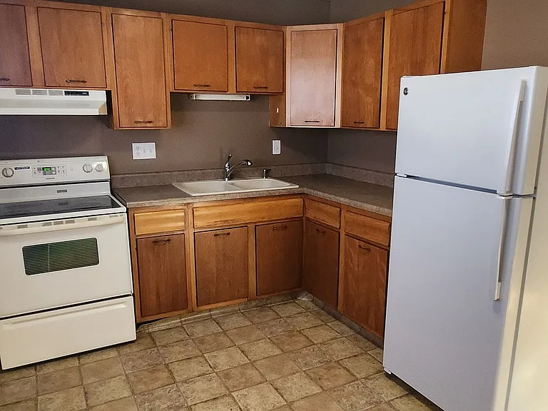 205 Fairlane Dr #21 — Photo 8