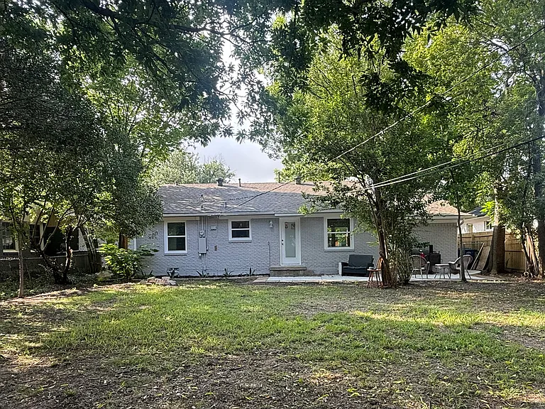 2915 Materhorn Dr — Photo 13