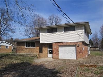 1st image of 3940 Everett Ave
