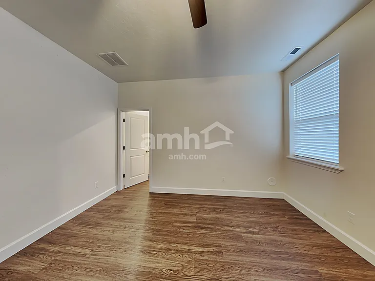 3453 S Bartlett Way — Photo 8