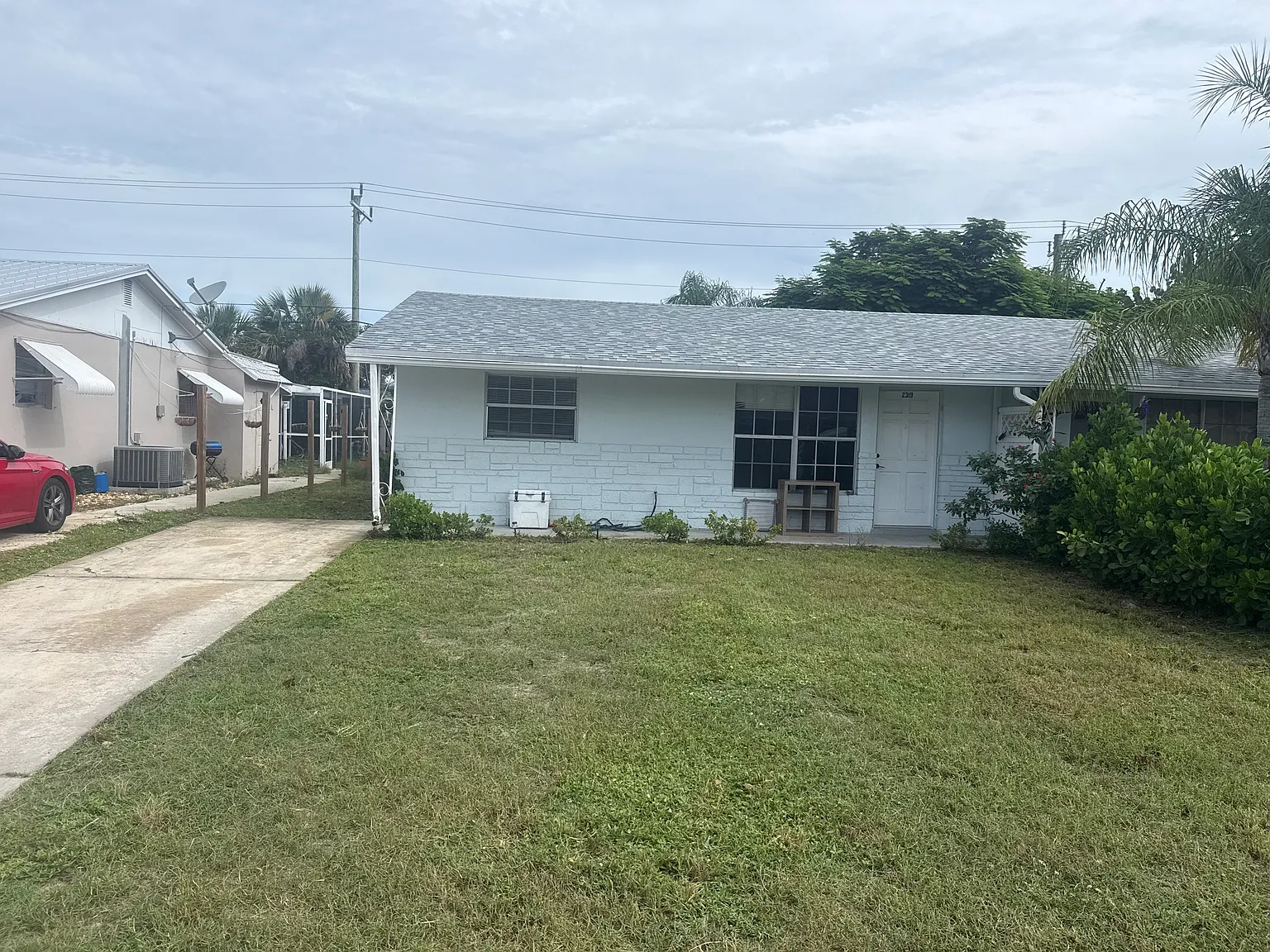 3 bed, 1.5 bath, 1073 sqft, $2,250 — Photo 1